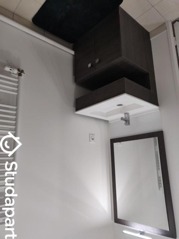 Chambre - 9 m² - 1 pièce