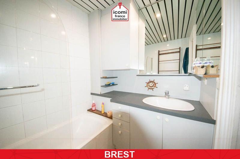 Appartement - 122 m² - 7 pièces