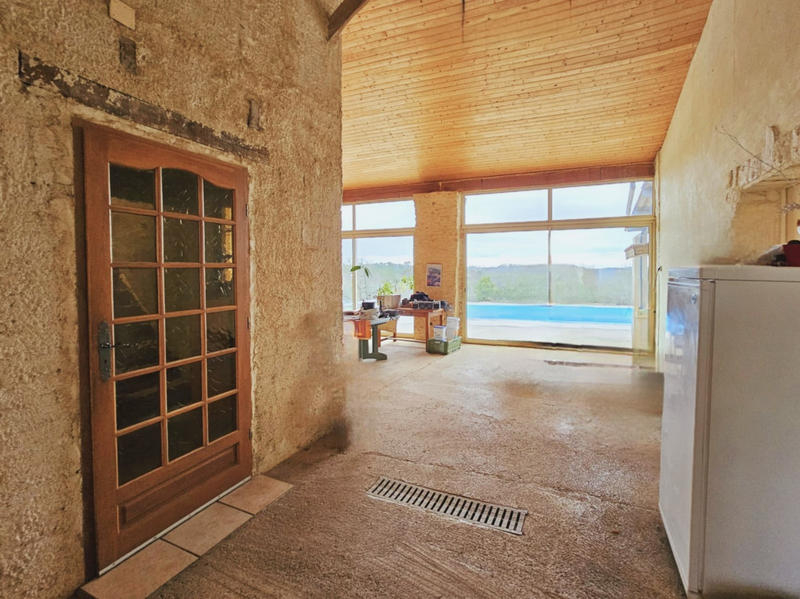 Maison - 400 m² - 18 pièces