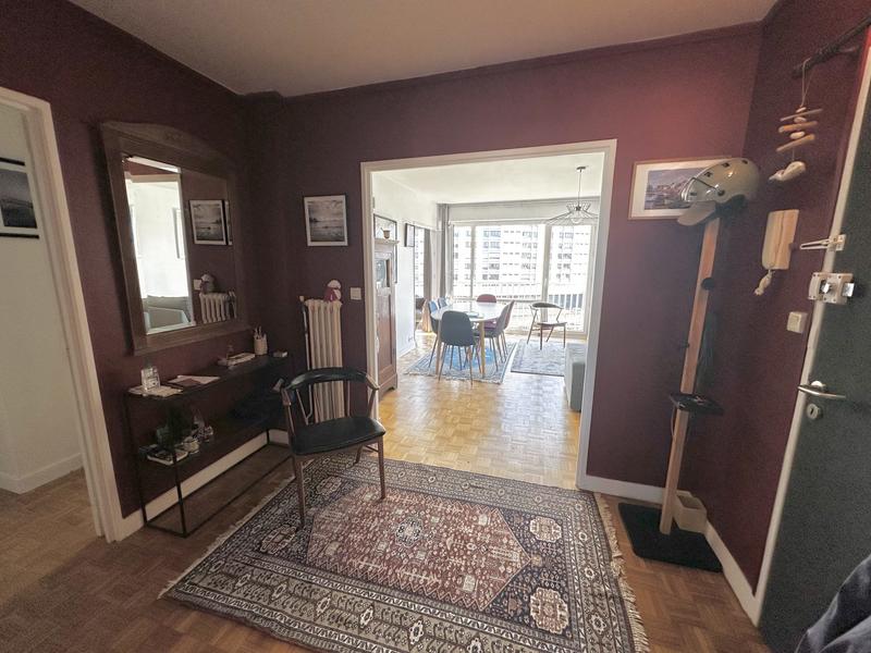 Appartement - 90 m² - 4 pièces