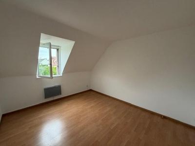 Maison - 83 m² - 4 pièces