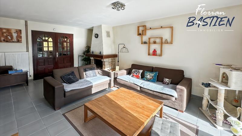 Maison - 102 m² - 6 pièces