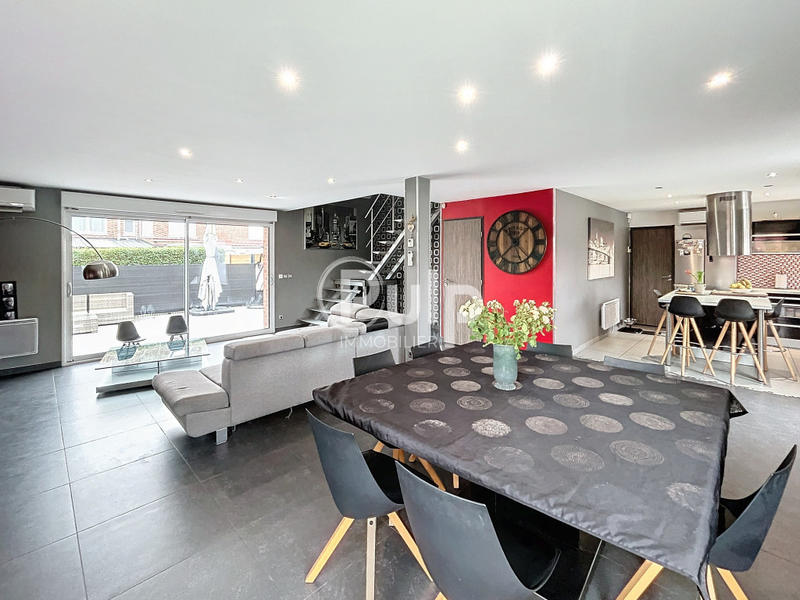 Maison - 120 m² - 6 pièces