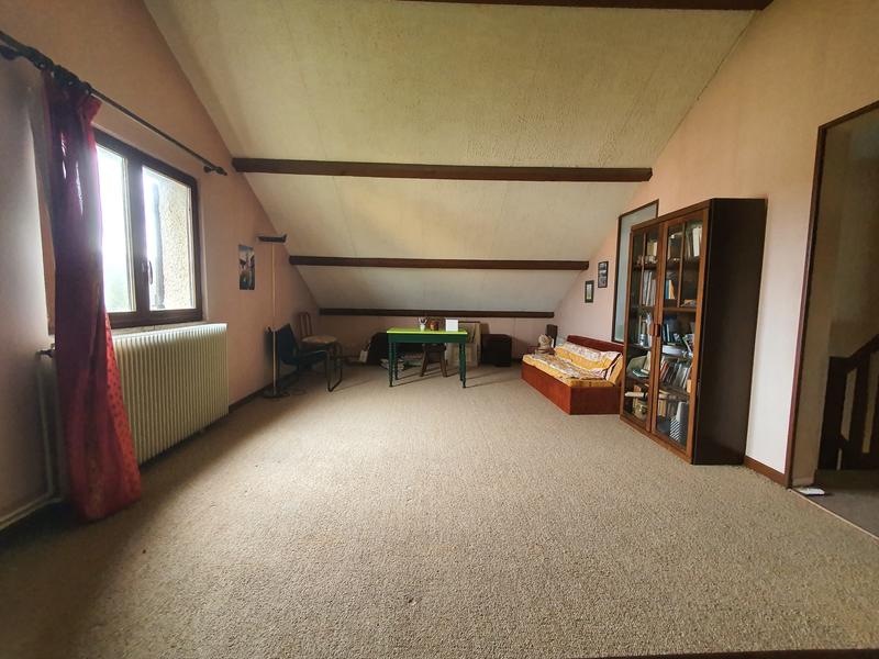 Maison traditionnelle - 132 m² - 5 pièces