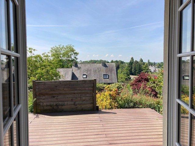 Maison - 170 m² - 8 pièces