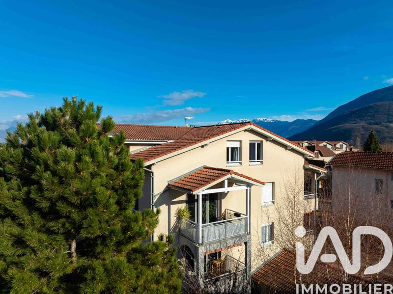 Appartement - 67 m² - 3 pièces