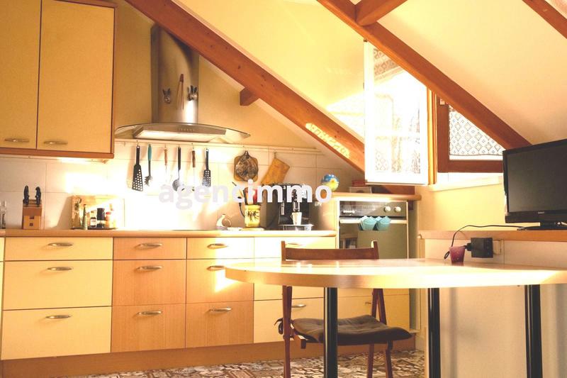 Duplex - 142 m² - 4 pièces