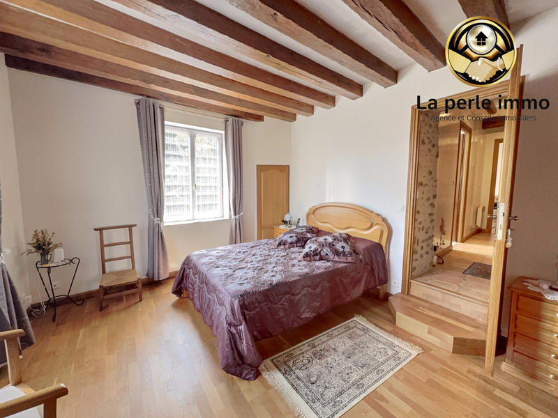 Maison ancienne - 126 m² - 7 pièces