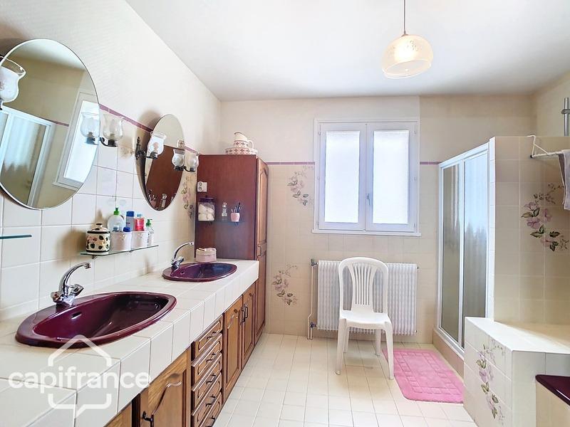 Maison - 173 m² - 7 pièces