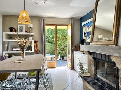 Maison - 134 m² - 4 pièces