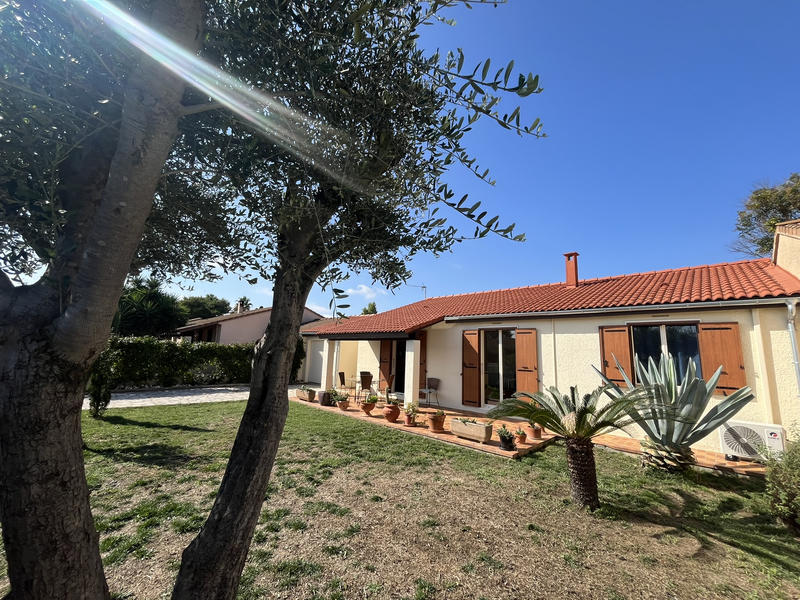 Villa - 90 m² - 4 pièces