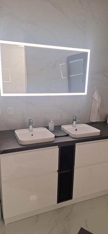 Maison - 190 m² - 8 pièces