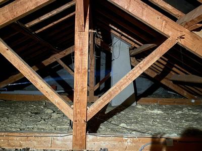 Maison - 102 m² - 4 pièces