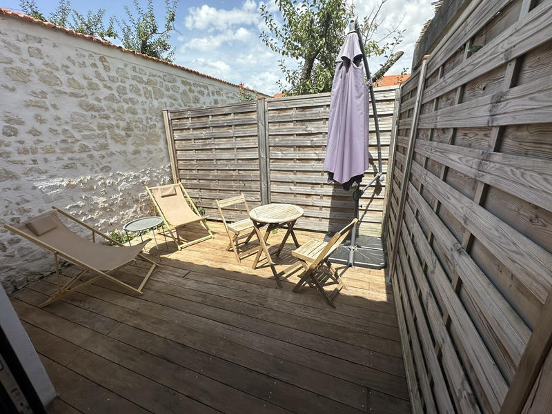 Maison - 181 m² - 6 pièces