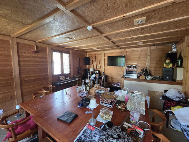 Fonds de commerce - 680 m²