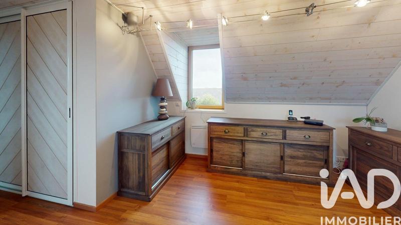 Maison - 142 m² - 6 pièces