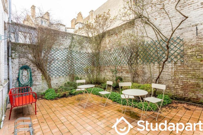 Chambre - 14 m² - 1 pièce