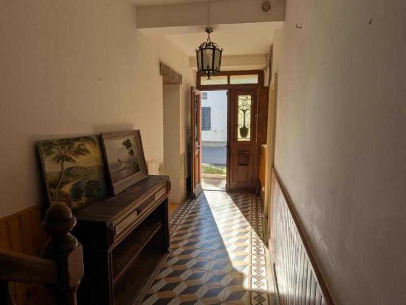 Maison - 170 m² - 6 pièces