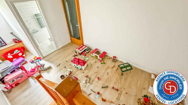 Maison - 160 m² - 6 pièces