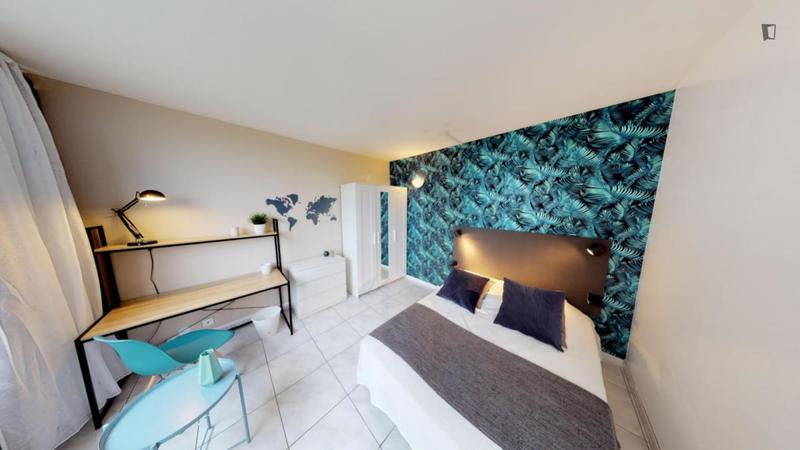 Chambre - 13 m² - 4 pièces