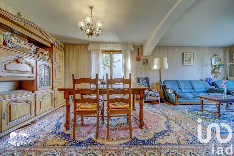 Maison - 96 m² - 5 pièces