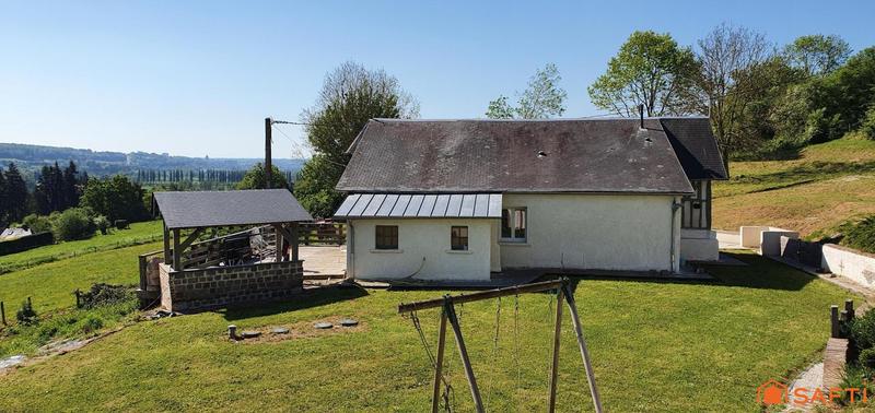 Maison - 330 m² - 15 pièces