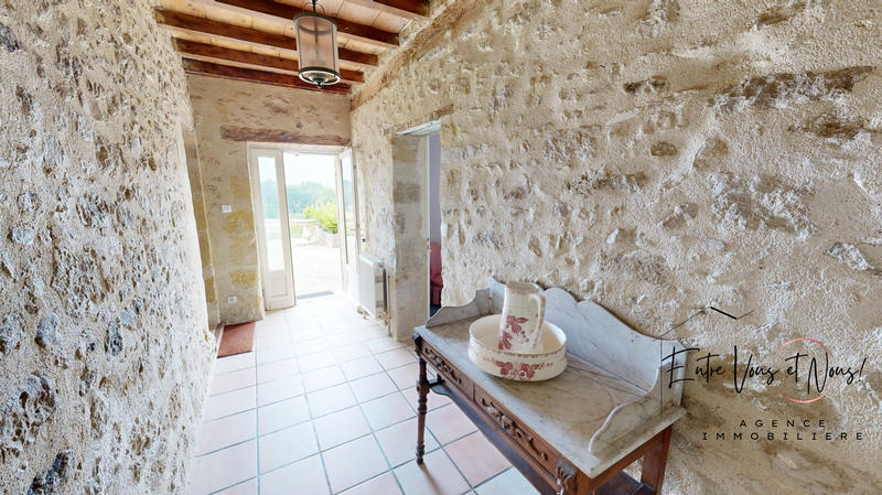 Maison ancienne - 415 m² - 11 pièces