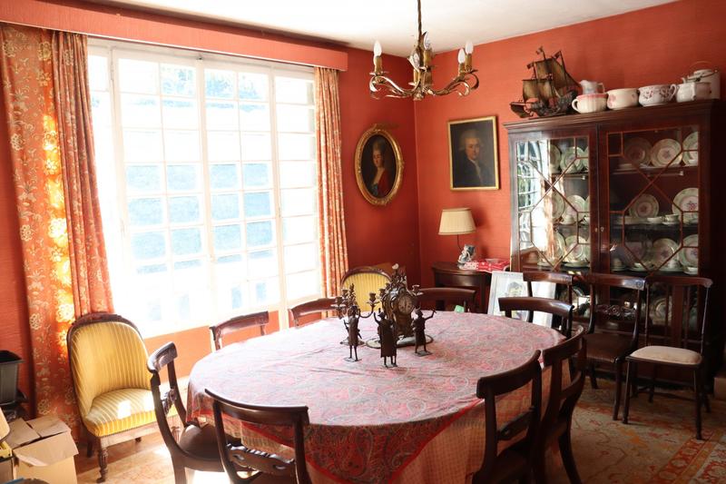 Maison ancienne - 238 m² - 8 pièces