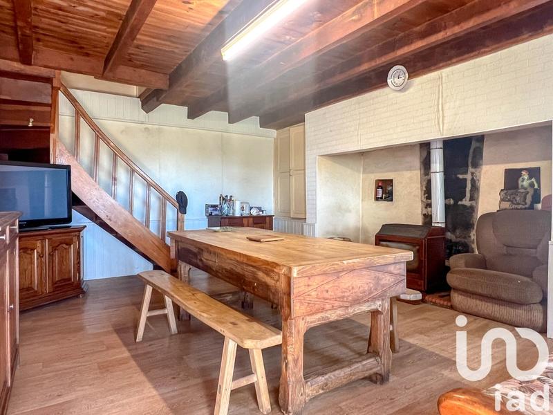 Maison - 95 m² - 6 pièces