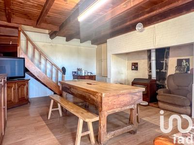 Maison - 95 m² - 6 pièces