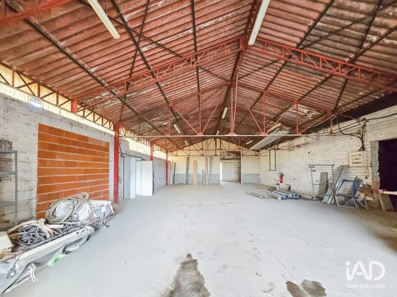 Local commercial - 1 320 m²