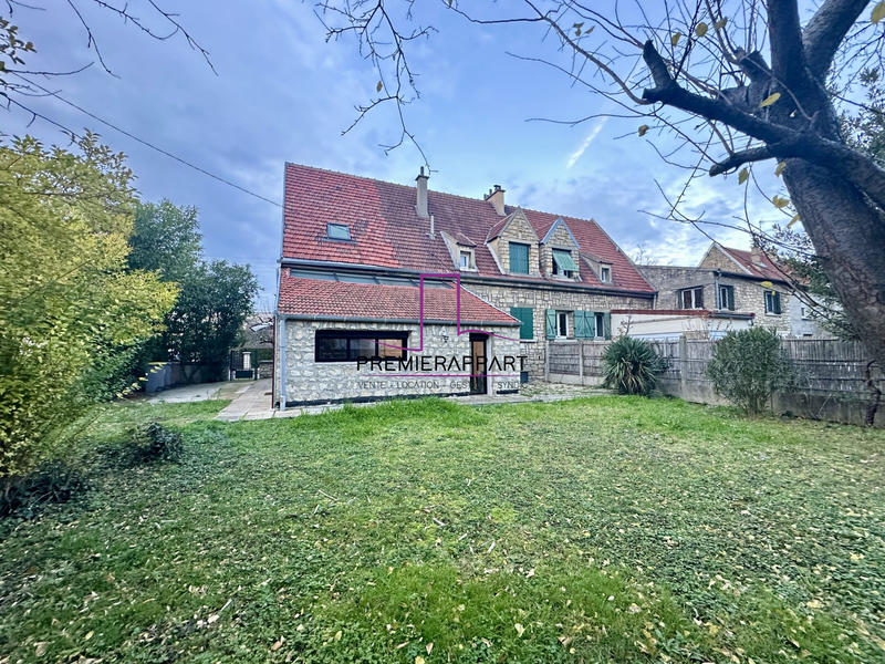 Maison ancienne - 136 m² - 6 pièces
