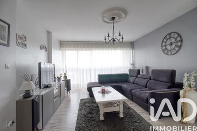 Appartement - 102 m² - 4 pièces