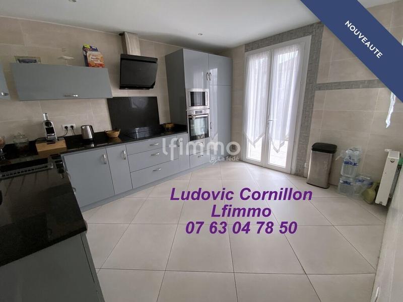 Maison - 152 m² - 7 pièces