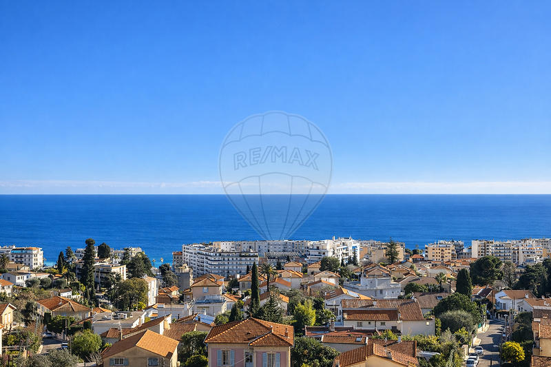 Appartement - 135 m² - 5 pièces