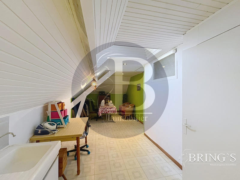 Maison - 188 m² - 8 pièces