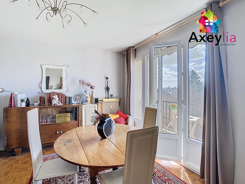 Appartement - 61 m² - 4 pièces