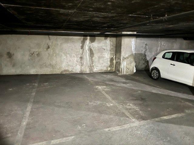 Parking - 33 m²