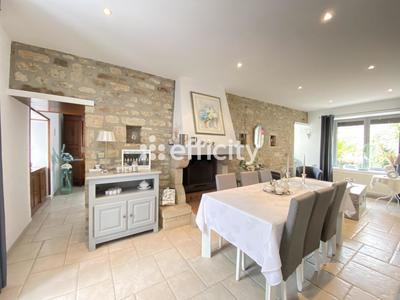 Maison - 164 m² - 7 pièces