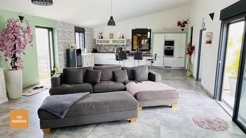 Villa - 141 m² - 5 pièces