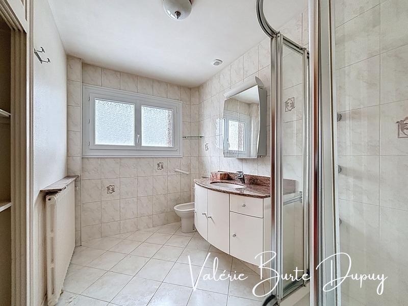 Maison - 130 m² - 7 pièces