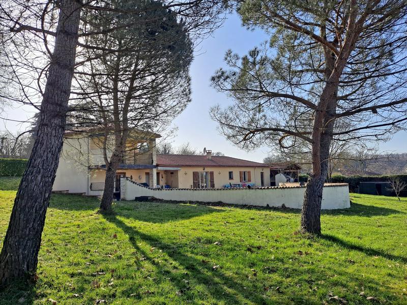 Maison - 173 m² - 6 pièces