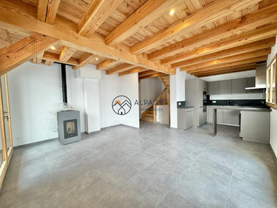 Appartement - 86 m² - 4 pièces