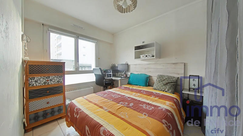 Appartement - 76 m² - 4 pièces