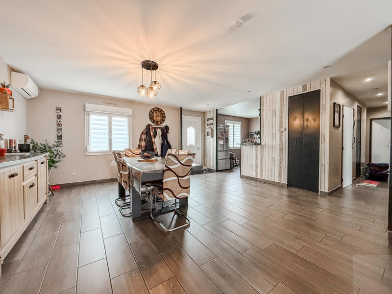 Maison - 100 m² - 4 pièces