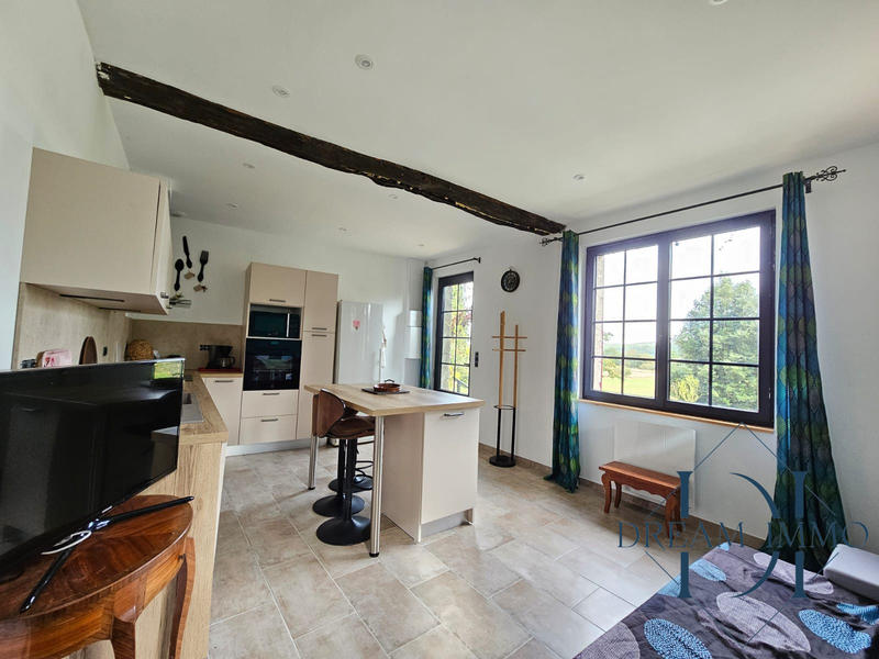 Maison - 340 m² - 14 pièces