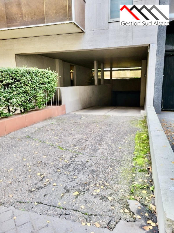 Parking / Garage - 6 m²