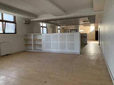Local d'activités - 3 016 m²