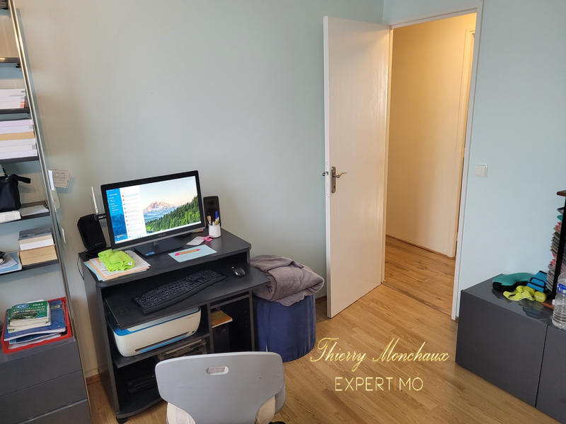 Appartement - 92 m² - 5 pièces