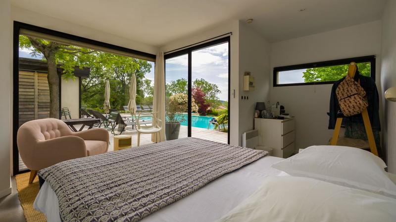 Propriété - 335 m² - 10 pièces